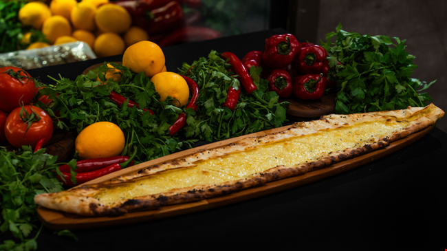 Kaşarlı Pide